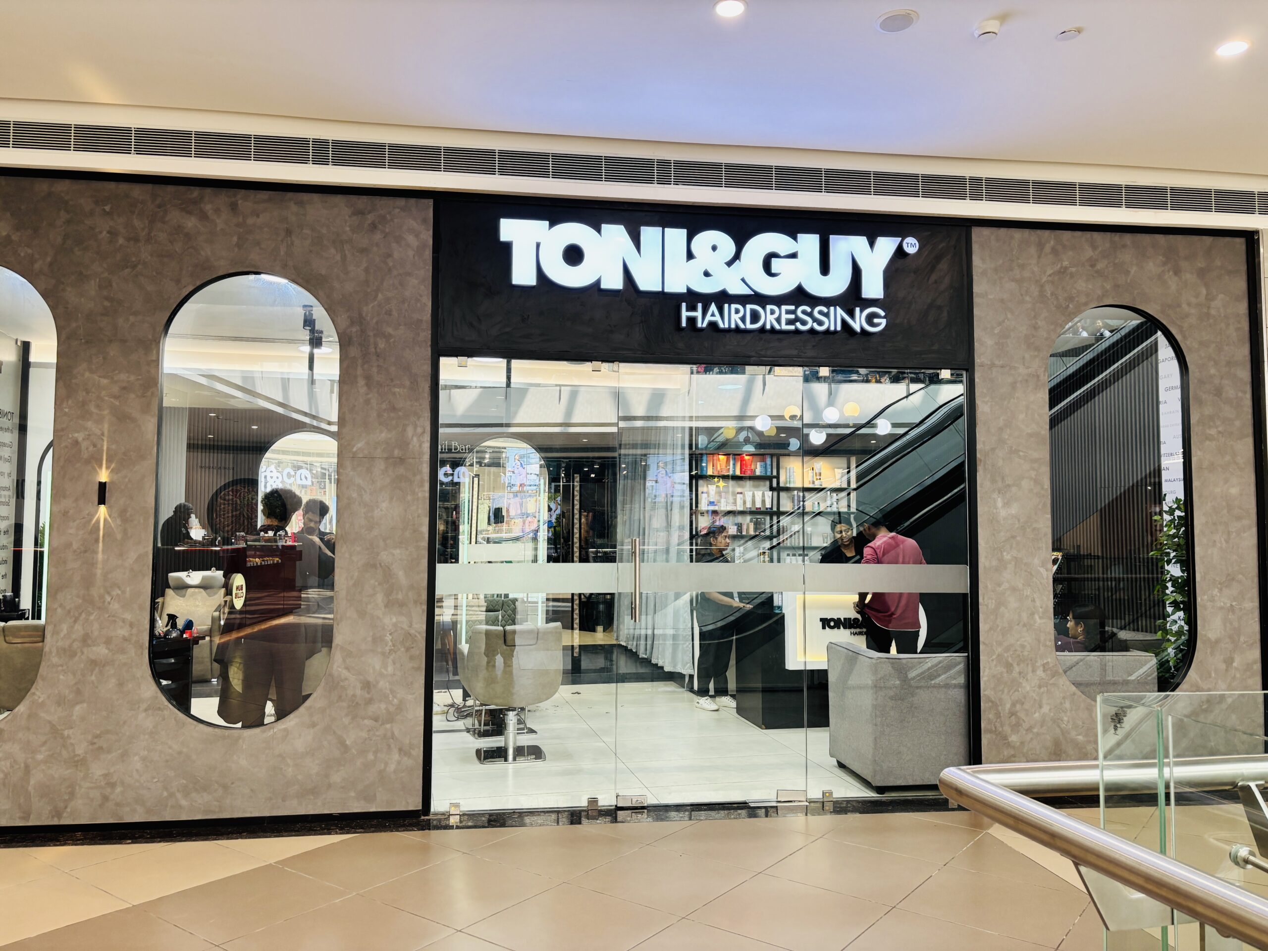Tony & Guy HilteMall